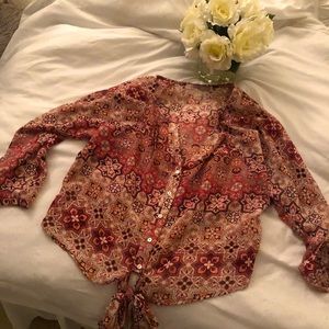 Women’s Cropped Tie Blouse